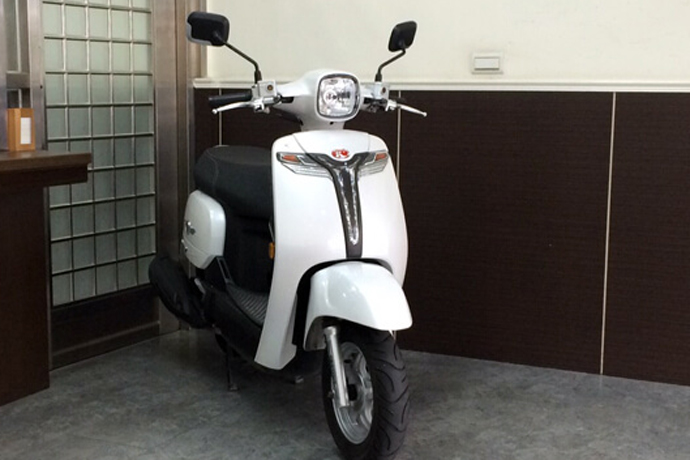 我有一台光陽Many125水鑽版的機車，目前在別家當舖機車借款三萬，我最近有需要周轉，能夠轉當降息增加額度嗎？